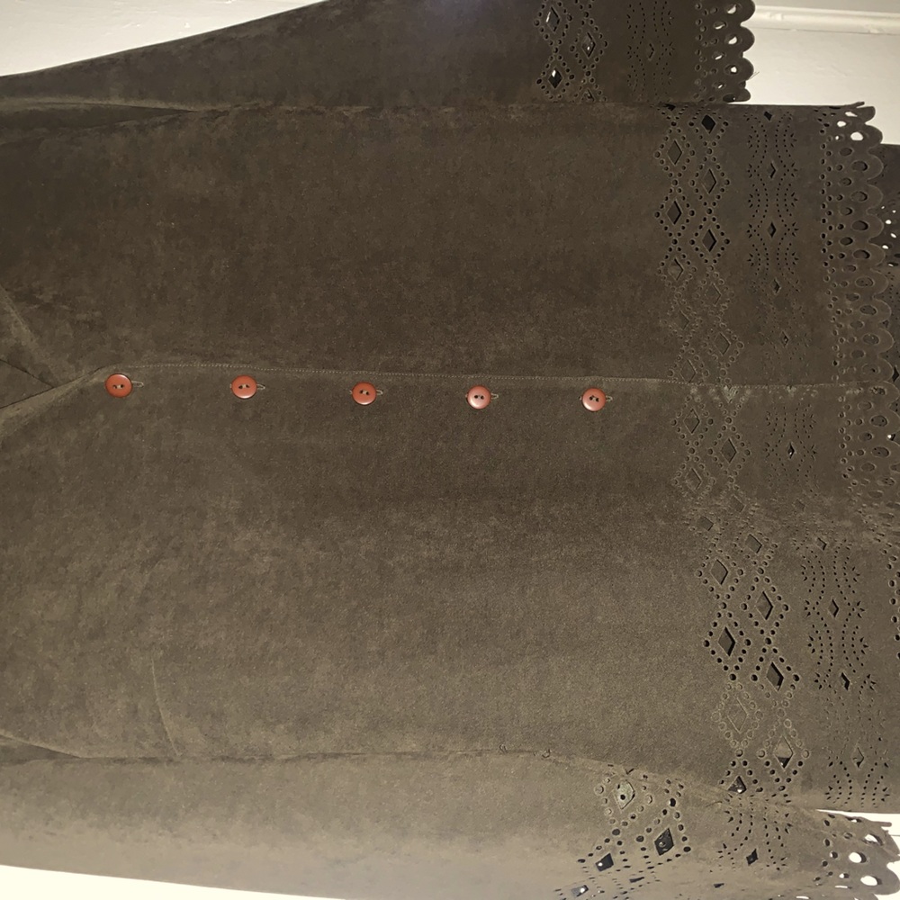 Jacket & skirt suit, Olive color, Lightweight brushed polyester material.